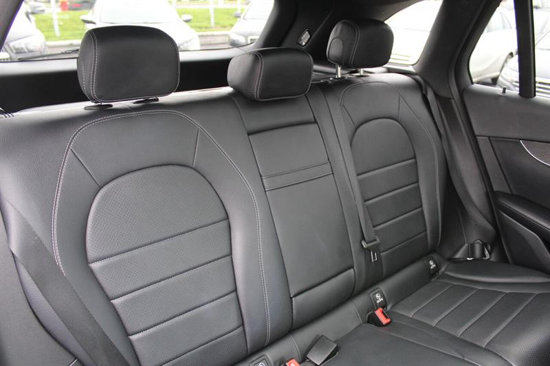 mercedes-benz GLC 2019 - 9