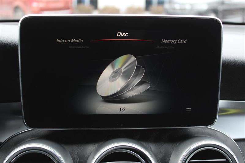 mercedes-benz GLC 2019 - 24