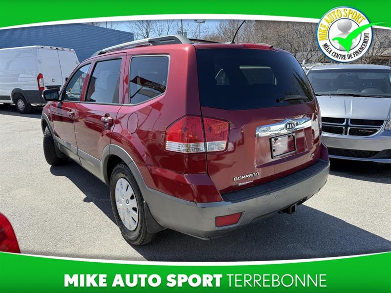 kia Borrego 2010 - 5