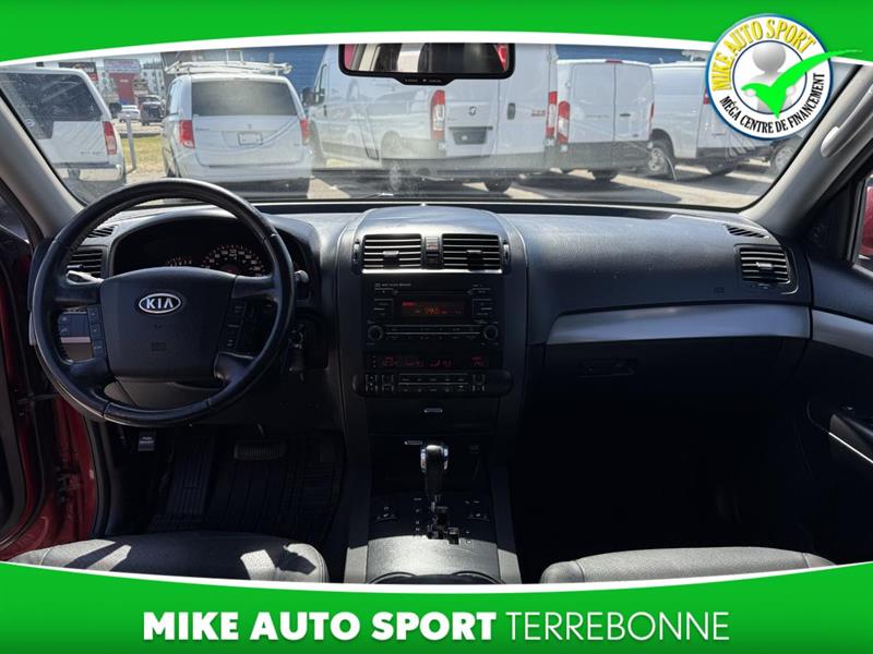 kia Borrego 2010 - 12
