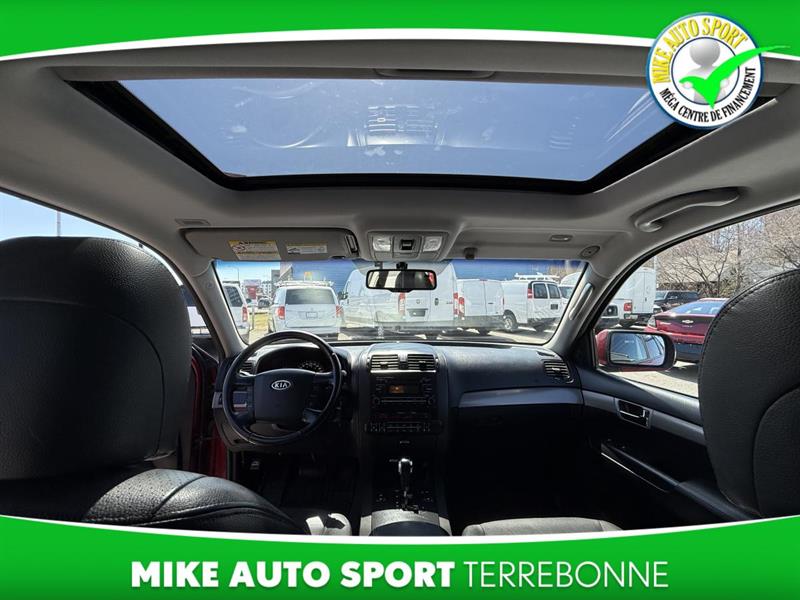 kia Borrego 2010 - 16