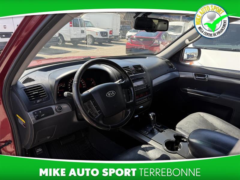 kia Borrego 2010 - 19