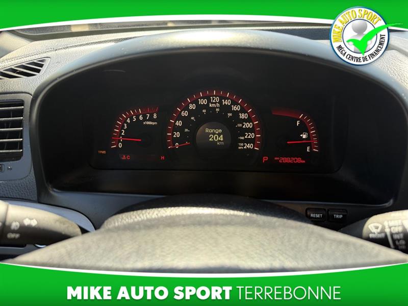 kia Borrego 2010 - 23