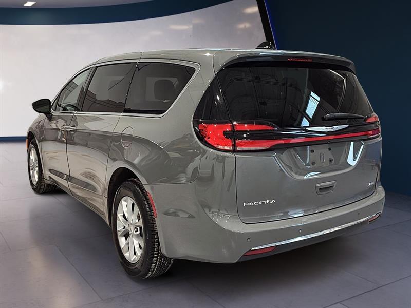 chrysler Pacifica 2023 - 5