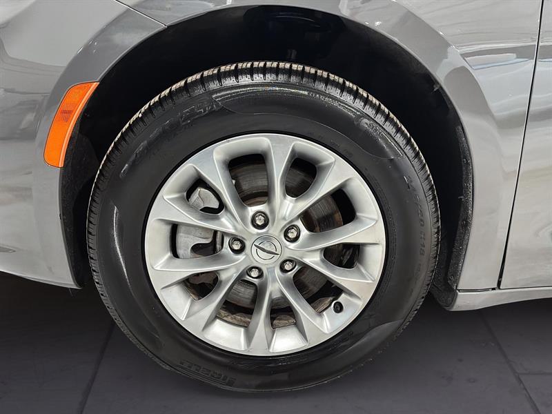 chrysler Pacifica 2023 - 7