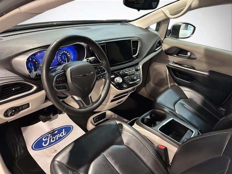 chrysler Pacifica 2023 - 9
