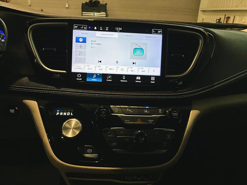 chrysler Pacifica 2023 - 14