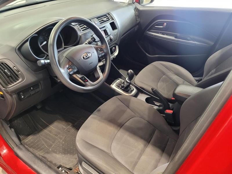 kia Rio 2013 - 7