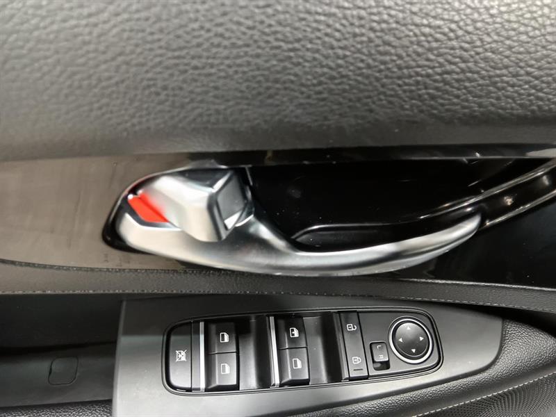 kia Forte 2022 - 24