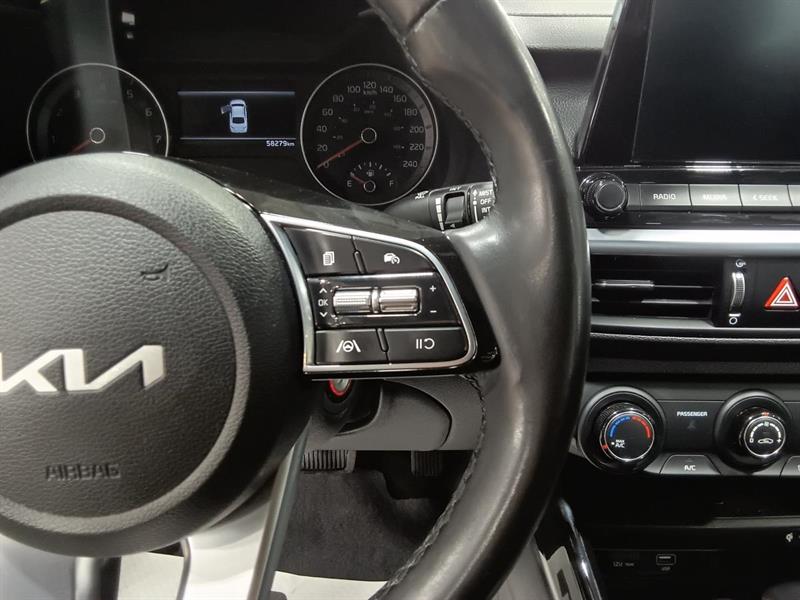 kia Forte 2022 - 27