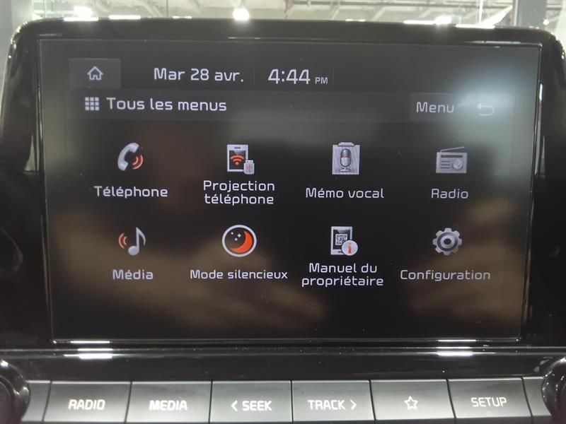 kia Forte 2022 - 29
