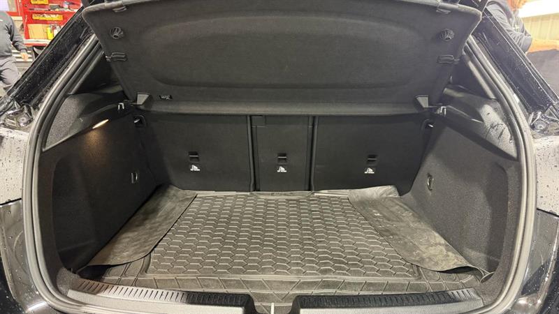 mercedes-benz A 250 2021 - 9