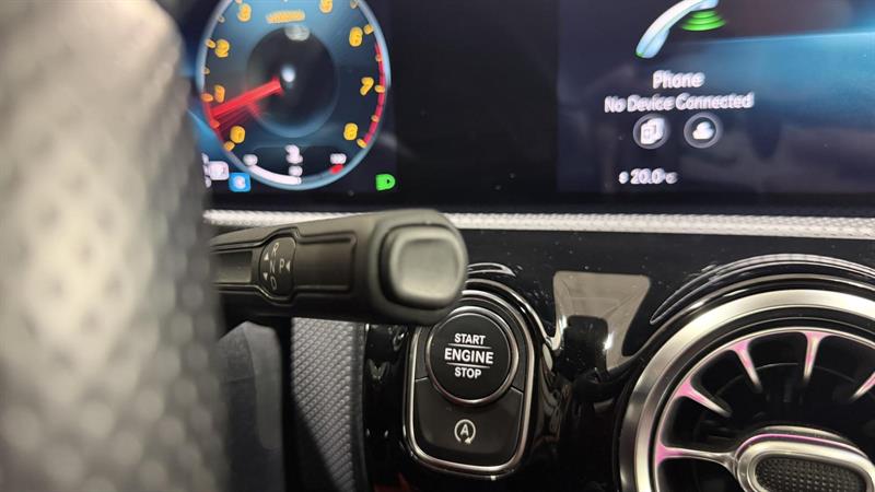 mercedes-benz A 250 2021 - 20