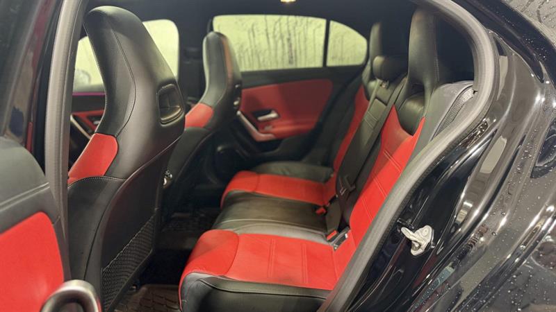 mercedes-benz A 250 2021 - 25