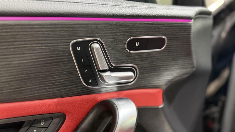 mercedes-benz A 250 2021 - 26