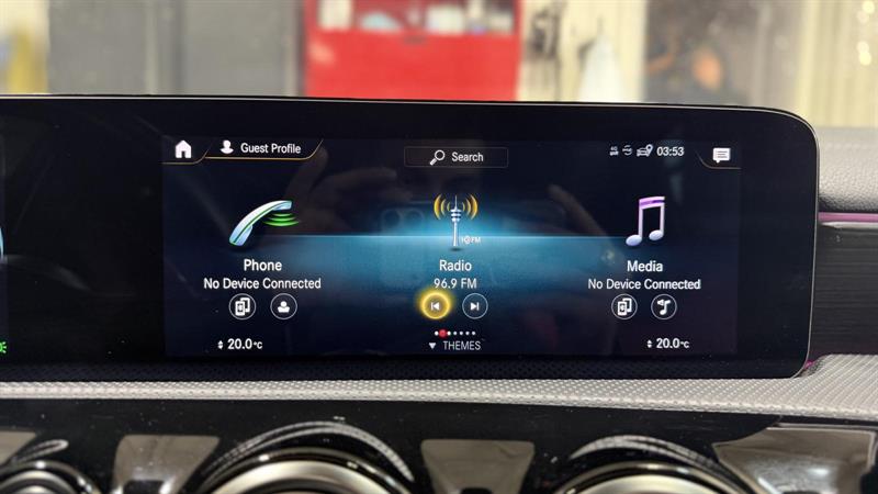 mercedes-benz A 250 2021 - 38