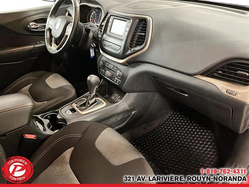 jeep Cherokee 2016 - 15