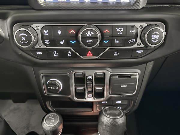 jeep Wrangler 2023 - 21