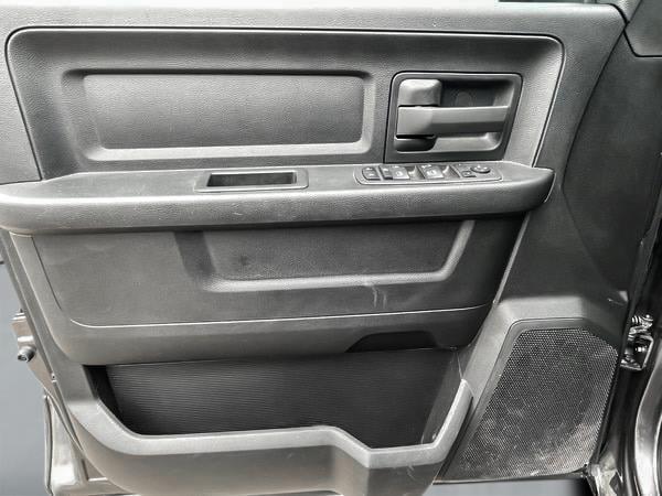 ram 1500 Classic 2023 - 10