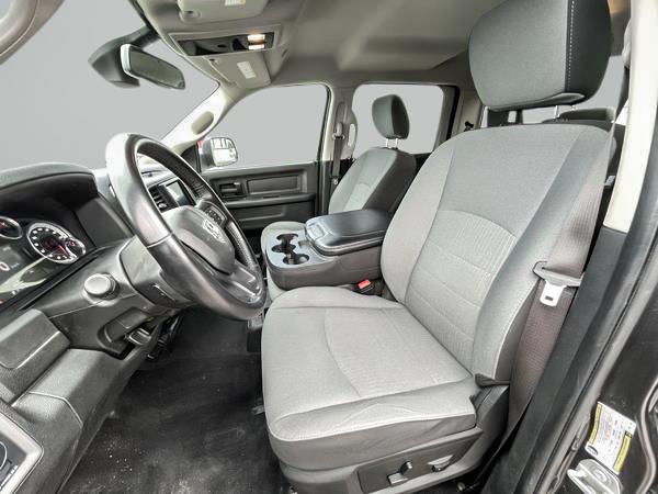 ram 1500 Classic 2023 - 12