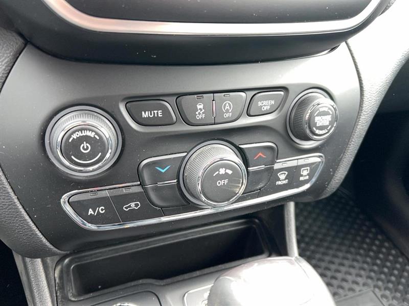 jeep Cherokee 2019 - 14