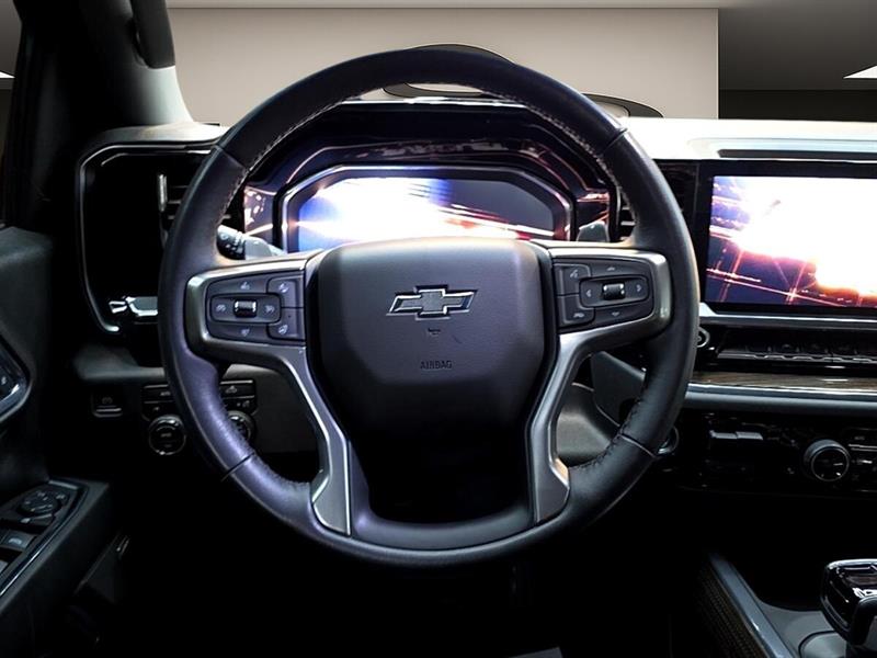 chevrolet Silverado 1500 2023 - 14