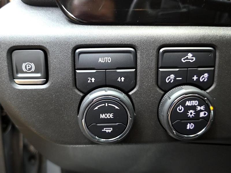 chevrolet Silverado 1500 2023 - 21