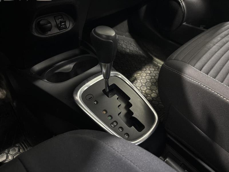 toyota Yaris Hatchback 2018 - 17