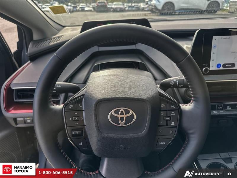 toyota Prius Plug-In Hybrid 2025 - 14