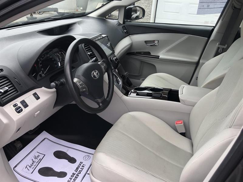 toyota Venza 2010 - 10