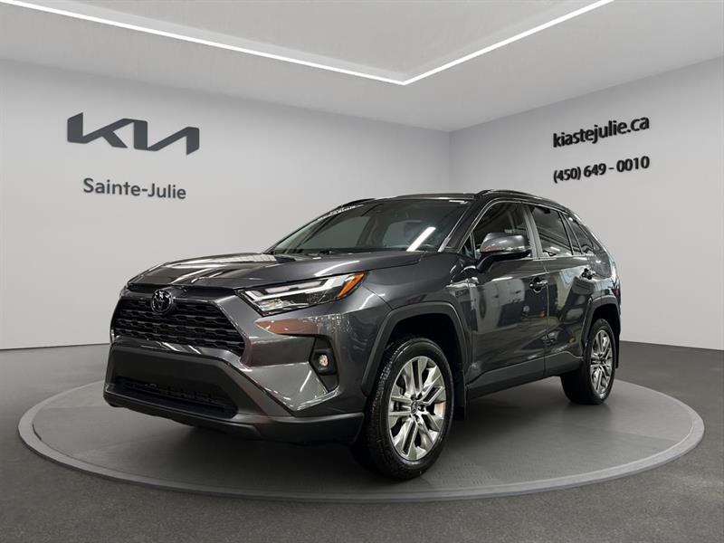toyota RAV4 2024
