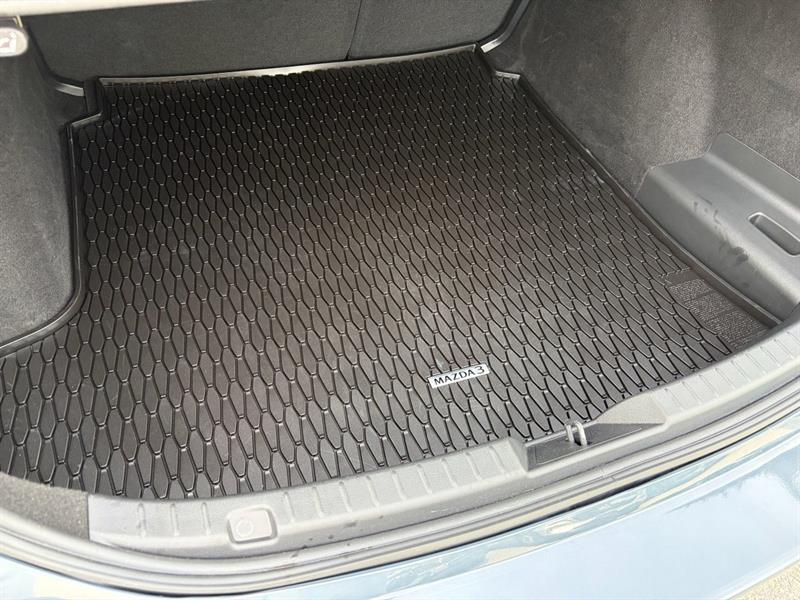 mazda Mazda3 2024 - 13