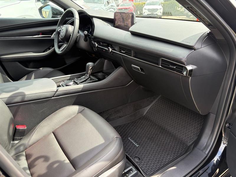 mazda Mazda3 Sport 2024 - 13