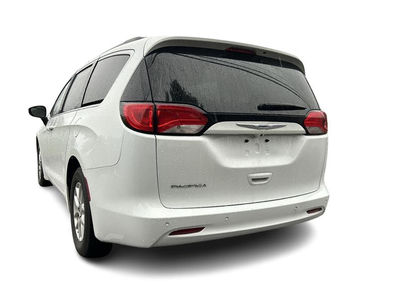 chrysler Pacifica 2017 - 11