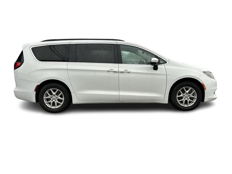 chrysler Pacifica 2017 - 16