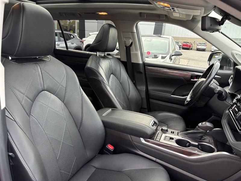 toyota HIGHLANDER AWD PLATINUM 2021 - 7