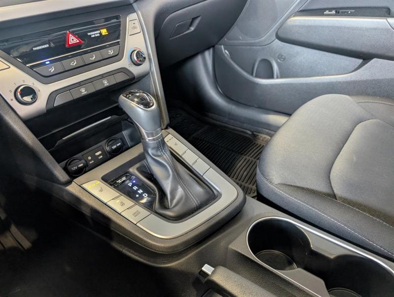 hyundai Elantra 2018 - 28