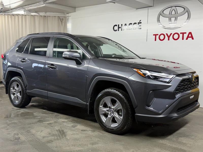 toyota RAV4 2024