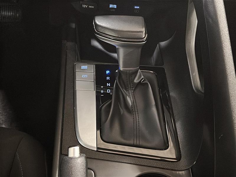 hyundai Elantra 2024 - 28