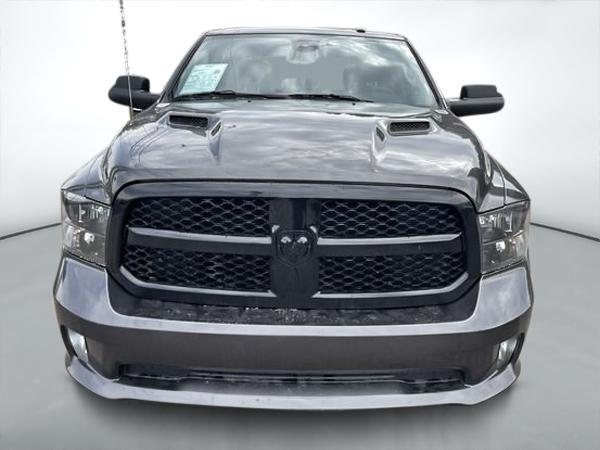 ram 1500 Classic 2023 - 2