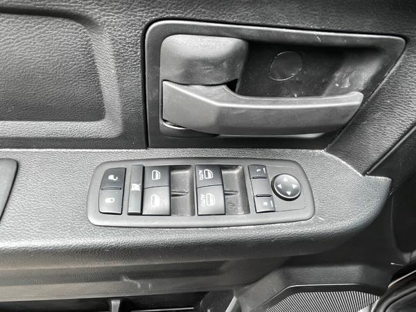 ram 1500 Classic 2023 - 9