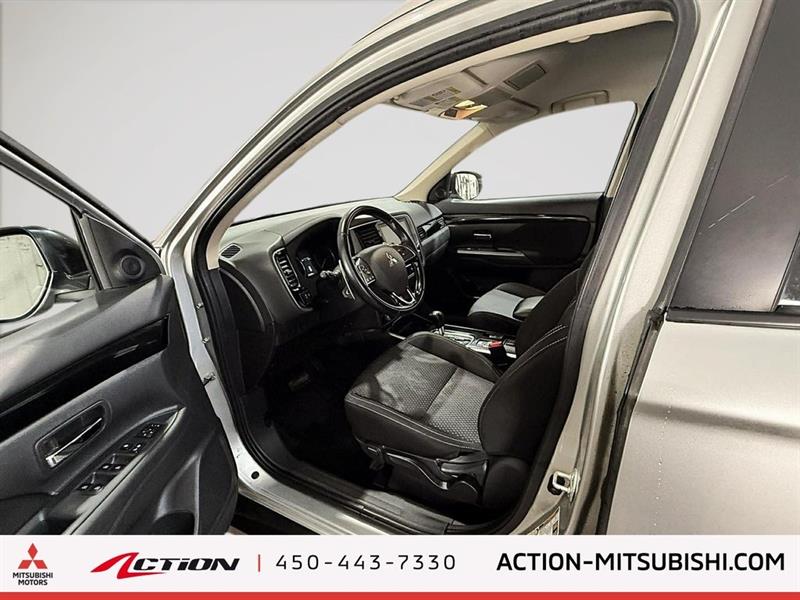 mitsubishi Outlander 2020 - 14