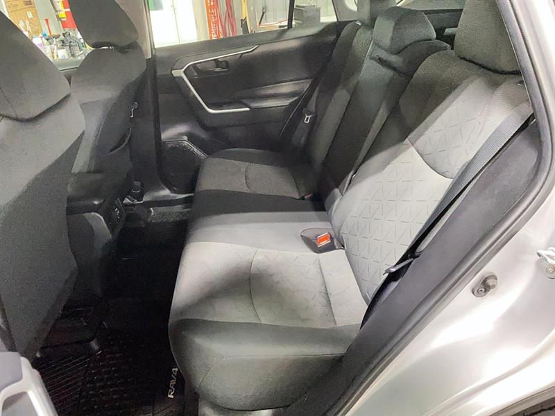 toyota RAV4 2022 - 15