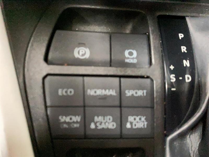 toyota RAV4 2022 - 16