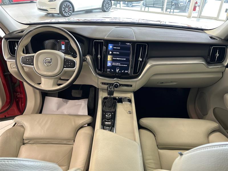 volvo XC60 2020 - 15