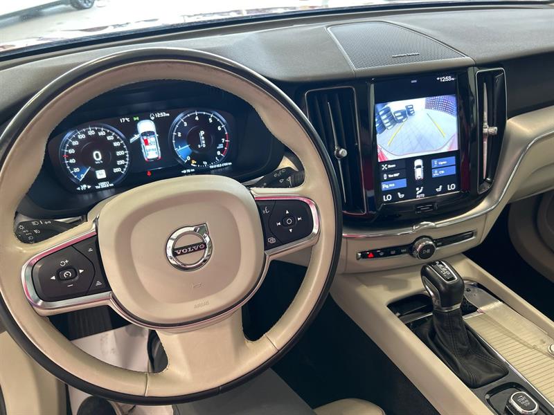 volvo XC60 2020 - 28
