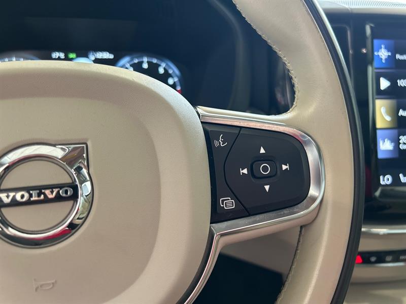 volvo XC60 2020 - 29