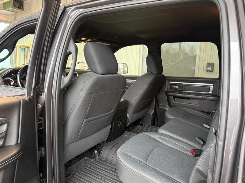 ram 1500 Classic 2021 - 34