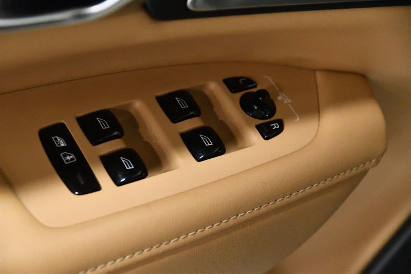 volvo V90 Cross Country 2024 - 14