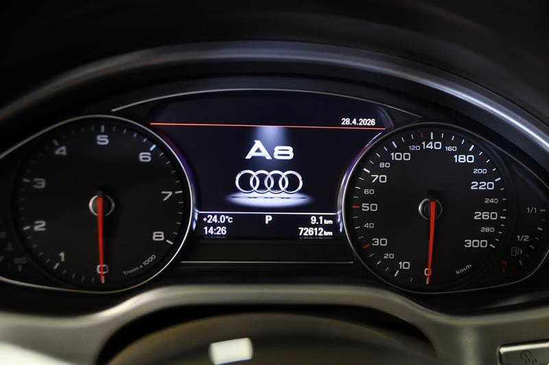 audi A8 2017 - 18